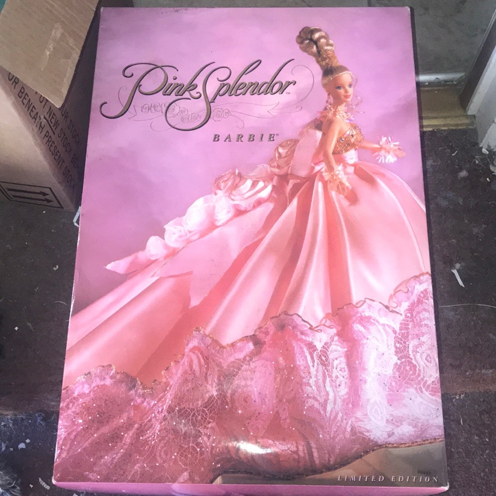 PINK SPLENDOR BARBIE